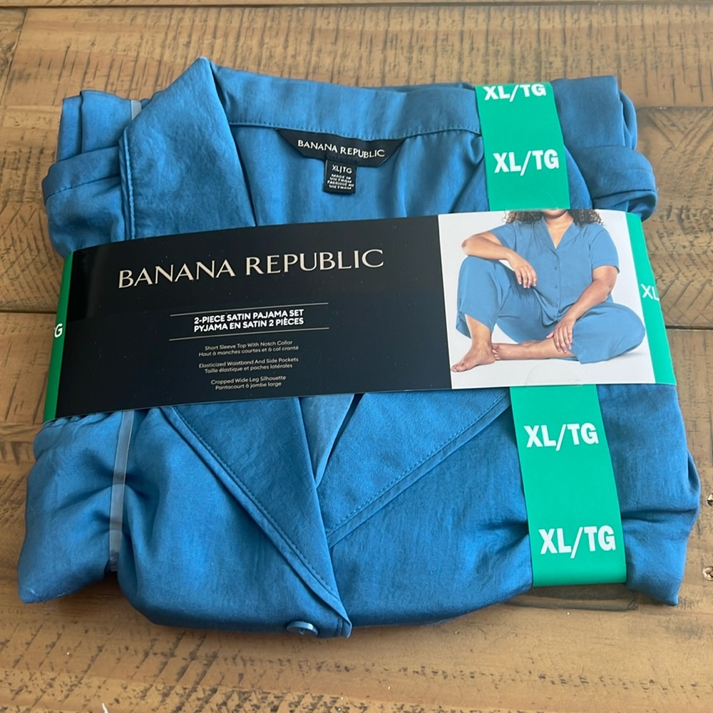 Banana Republic 2-piece Satin Pajama Set | BLUE ~ XL